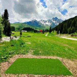 Golf Club de Courchevel | ©Golf Club de Courchevel, start synthetic mountain golf