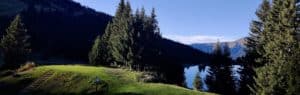 Golf Club de Courchevel | ©Golf Club de Courchevel, golf au lever du jour avec lac