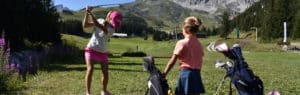 Golf Club de Courchevel | ©Golf Club de Courchevel, enfant au golf en montagne